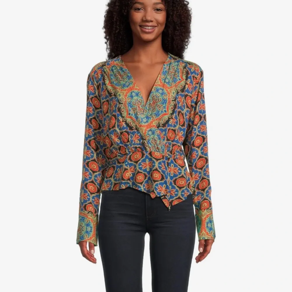 NWOT Free People Falling For You Top - Picture 7 of 13